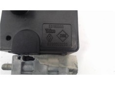 Recambio de centralita cierre para renault megane ii berlina 3p referencia OEM IAM 8200033233  