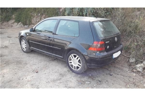 volkswagen golf iv berlina (1j1) del año 2002