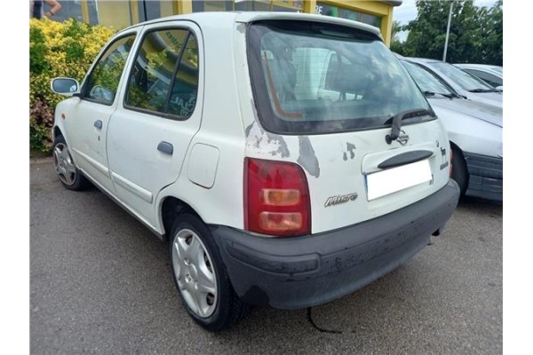 nissan micra (k11) del año 2002