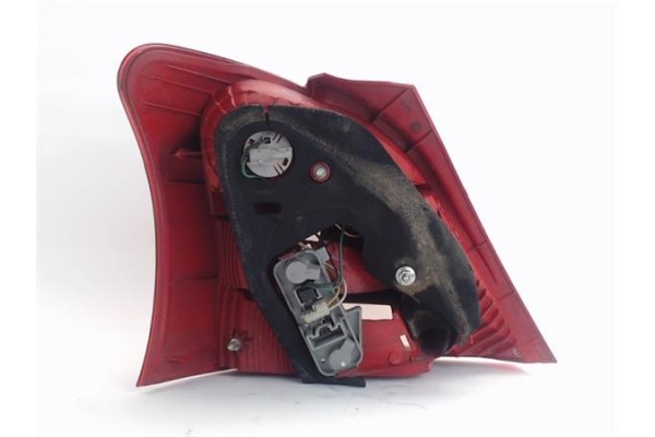 Recambio de piloto trasero derecho para toyota yaris (ksp9/scp9/nlp9) 1.3 vvt-i referencia OEM IAM 8149752020  