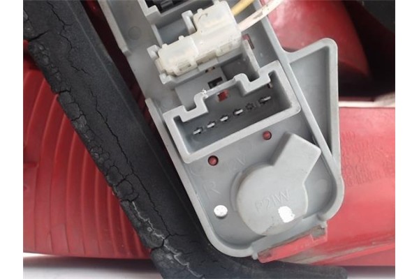 Recambio de piloto trasero derecho para toyota yaris (ksp9/scp9/nlp9) 1.3 vvt-i referencia OEM IAM 8149752020  