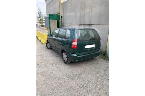 mitsubishi space star (dg0) del año 2001 mitsubishi space star (dg0) del año 2001