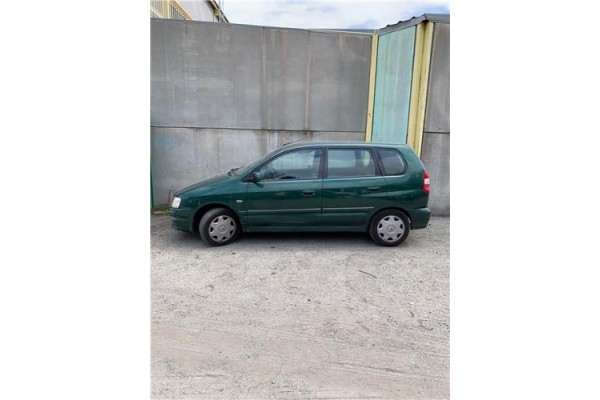 mitsubishi space star (dg0) del año 2001 mitsubishi space star (dg0) del año 2001