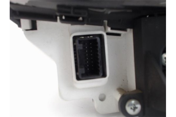Recambio de cuadro completo para toyota yaris (ksp9/scp9/nlp9) 1.3 vvt-i referencia OEM IAM 838000D660D MB4573003176 