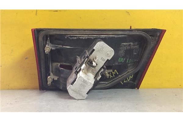 Recambio de piloto interior izquierdo para citroen xm berlina 2.0 injection classic referencia OEM IAM E287058  