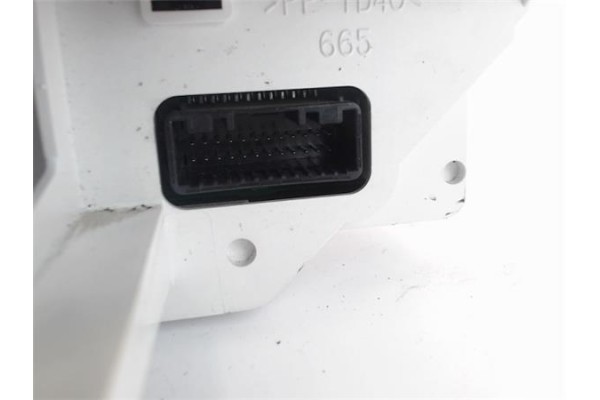 Recambio de cuadro completo para toyota yaris (ksp9/scp9/nlp9) 1.3 vvt-i referencia OEM IAM 838000D660D MB4573003176 