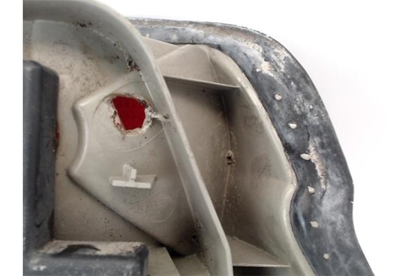 Recambio de piloto trasero izquierdo para ford escort berl./turnier referencia OEM IAM 93AG13N004AA  