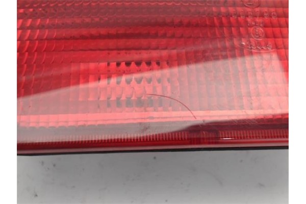 Recambio de piloto porton trasero derecho para honda accord aerodeck (ce) referencia OEM IAM 23622600  