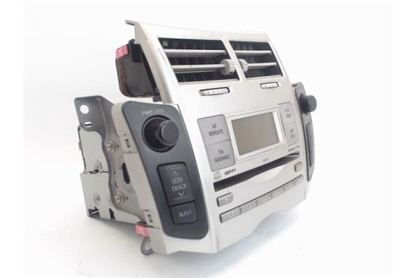 Recambio de radio / cd para toyota yaris (ksp9/scp9/nlp9) 1.3 vvt-i referencia OEM IAM CQTS0570LC  