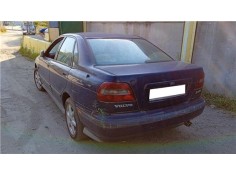 volvo s40 berlina del año 1997