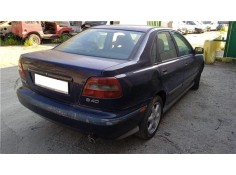 volvo s40 berlina del año 1997