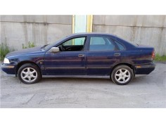 volvo s40 berlina del año 1997