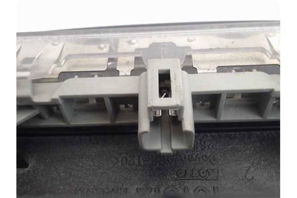 Recambio de luz central de freno para toyota yaris (ksp9/scp9/nlp9) 1.3 vvt-i referencia OEM IAM 28816698  