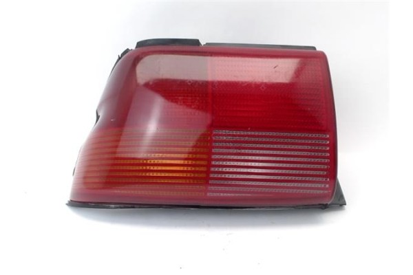 Recambio de piloto trasero izquierdo para ford escort berl./turnier referencia OEM IAM 93AG13A603  