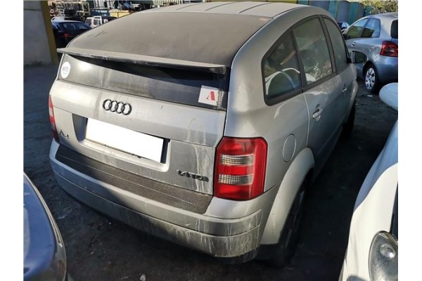 audi a2 (8z) del año 2002