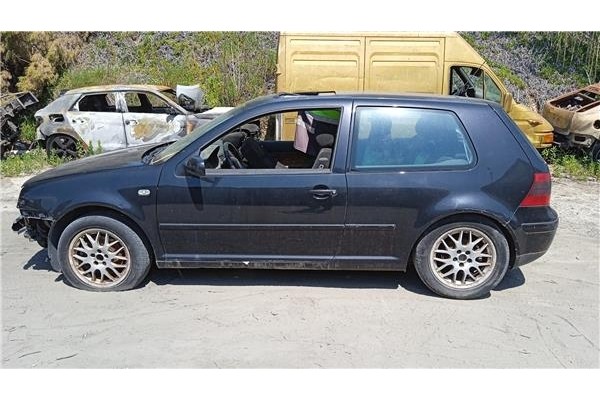 volkswagen golf iv berlina (1j1) del año 2003