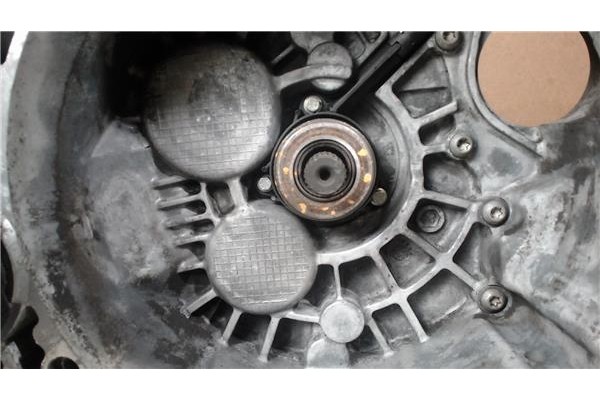 Recambio de caja cambios manual para volkswagen passat berlina (3c2) 2.0 tdi 16v referencia OEM IAM HDV  