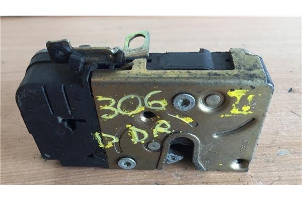 Recambio de cierre electromagnetico delantero derecho para peugeot 306 berlina 3/5 puertas (s1)(1996) 1.4 xs [1,4 ltr. - 55 kw] 