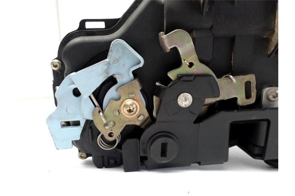Recambio de cierre electromagnetico trasero izquierdo para seat altea (5p1) 1.9 tdi referencia OEM IAM 7L0839015D  