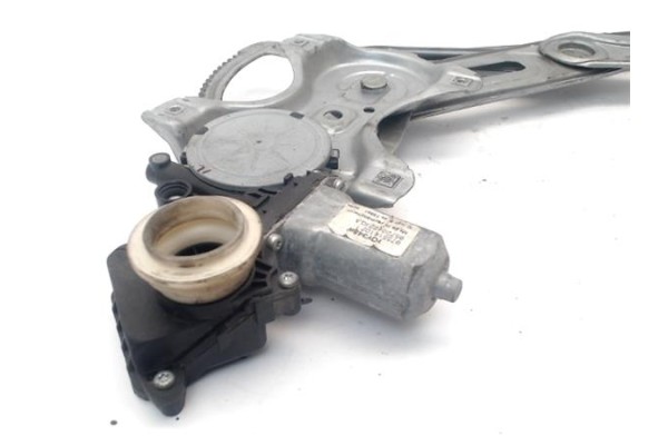 Recambio de elevalunas electrico delantero izquierdo para toyota auris (e15) 2.0 d-4d referencia OEM IAM 6980212220 8572002230A 