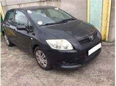 toyota auris (e15) del año 2007