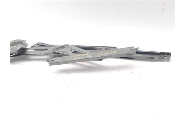 Recambio de elevalunas electrico delantero izquierdo para toyota auris (e15) 2.0 d-4d referencia OEM IAM 6980212220 8572002230A 