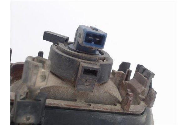 Recambio de faro antiniebla derecho para citroen saxo referencia OEM IAM 9618343480 67720221 