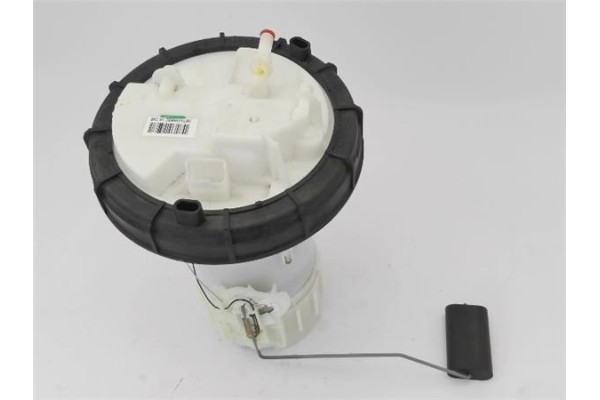 Recambio de bomba combustible para peugeot 2008 1.2 access referencia OEM IAM 9674466680  