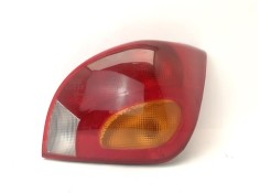 Recambio de piloto trasero derecho para ford fiesta berlina referencia OEM IAM 96FG13N004AA  