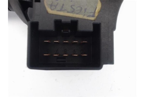 Recambio de mando limpiaparabrisas para ford fiesta (cbk) referencia OEM IAM   