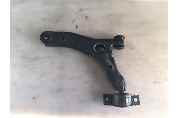 Recambio de brazo suspension delantero izquierdo para ford transit connect (tc7) 1.8 furgón ft 200s (2006) referencia OEM IAM 4T