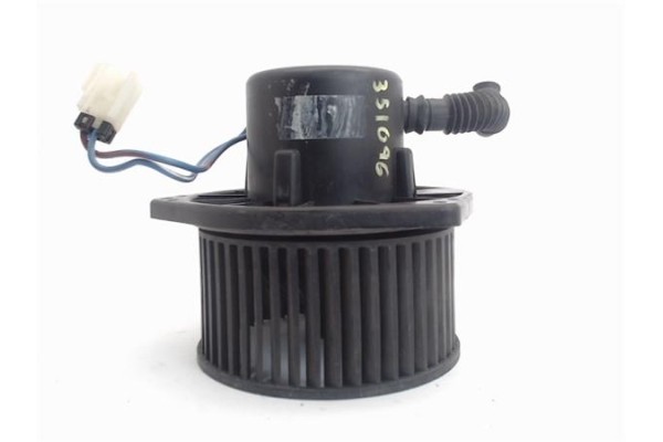 Recambio de motor calefaccion para nissan serena (c23m) 2.3 d referencia OEM IAM 272209C002  