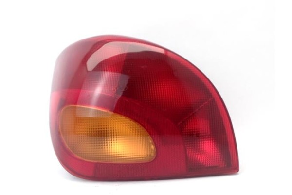 Recambio de piloto trasero izquierdo para ford fiesta berlina referencia OEM IAM 96FG13N004BA  