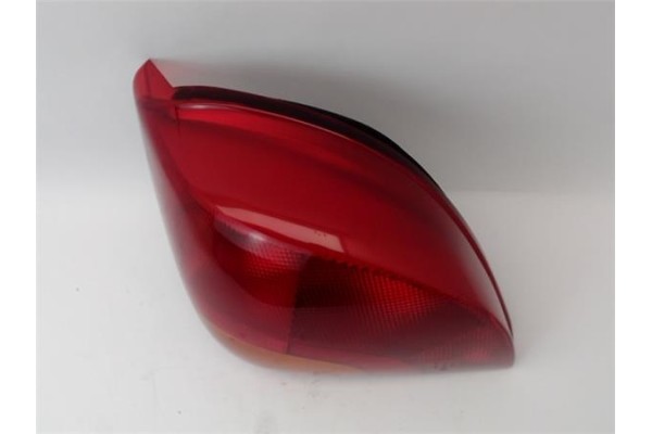 Recambio de piloto trasero izquierdo para ford fiesta berlina referencia OEM IAM 96FG13N004BA  