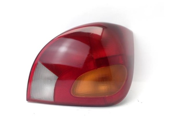 Recambio de piloto trasero derecho para ford fiesta berlina referencia OEM IAM 96FG13N004AB  