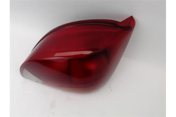 Recambio de piloto trasero derecho para ford fiesta berlina referencia OEM IAM 96FG13N004AB  