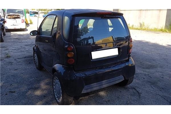 smart micro compact car del año 2001