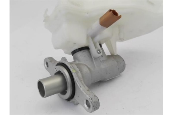 Recambio de bomba freno para peugeot 2008 1.2 access referencia OEM IAM 4601R9  