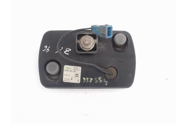 Recambio de faro antiniebla derecho para citroen zx referencia OEM IAM 9609759480 67803761 