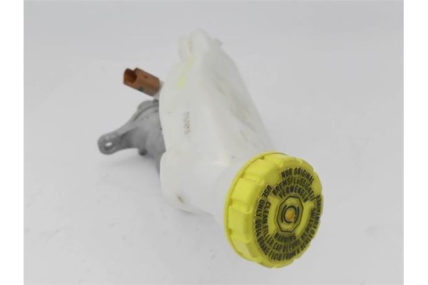 Recambio de bomba freno para peugeot 2008 1.2 access referencia OEM IAM 4601R9  
