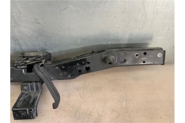 Recambio de frente delantero para toyota verso (aur2/zgr2) 2.0 d-4d referencia OEM IAM 525350F020  