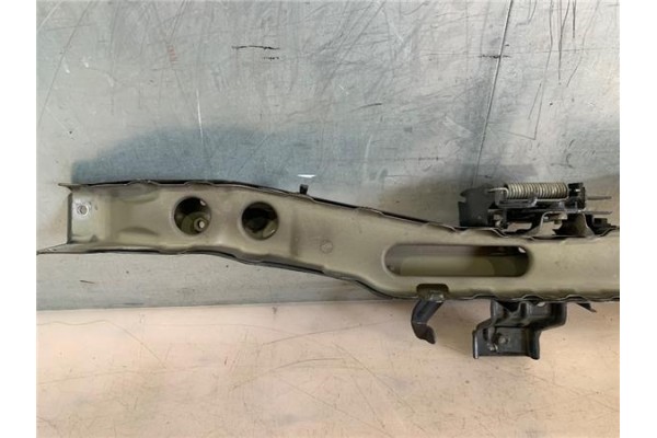 Recambio de frente delantero para toyota verso (aur2/zgr2) 2.0 d-4d referencia OEM IAM 525350F020  