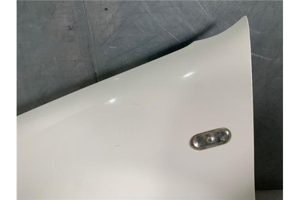 Recambio de aleta delantero izquierda para volkswagen golf iv berlina (1j1) 1.6 16v referencia OEM IAM 1J0821021  