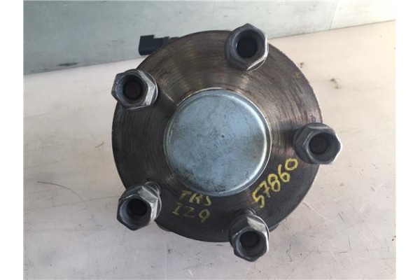 Recambio de buje trasero izquierda para ford transit connect (tc7) 1.8 furgón ft 200s (2006) referencia OEM IAM 1469189 621036 