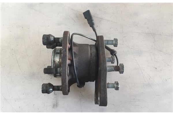 Recambio de buje trasero izquierda para ford transit connect (tc7) 1.8 furgón ft 200s (2006) referencia OEM IAM 1469189 621036 