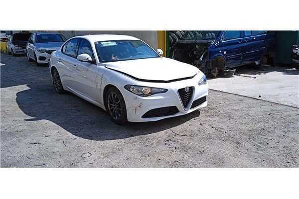 alfa romeo giulia (952) del año 2016