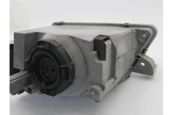 Recambio de faro delantero dcho para mazda 323 f/s berlina (bj) 1.4 s exclusive referencia OEM IAM 1305235393  