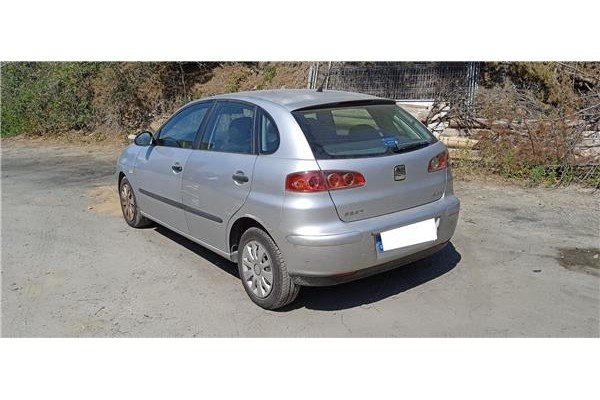 seat ibiza (6l1) del año 2004