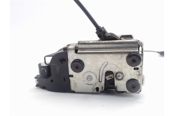 Recambio de cierre electromagnetico delantero izquierdo para renault scenic ii (jm) 1.5 dci (jm1e) referencia OEM IAM 8200119122