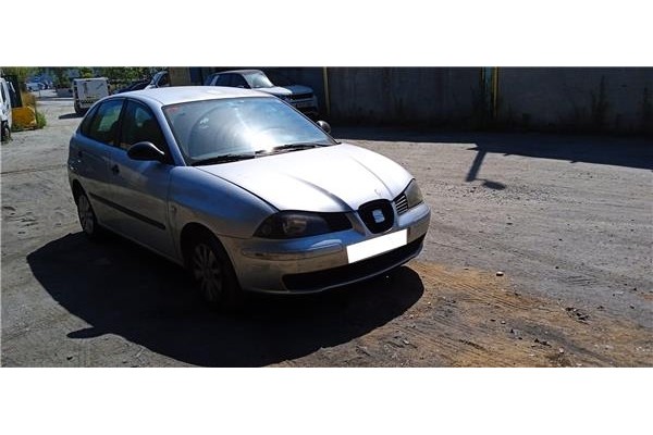 seat ibiza (6l1) del año 2004